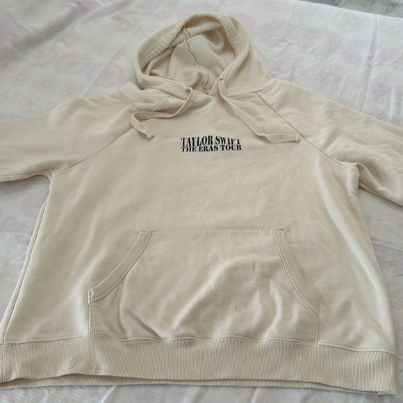 Taylor Swift Eras Tour Hooded Sweatshirt off white size medium - Picture 8 of 10